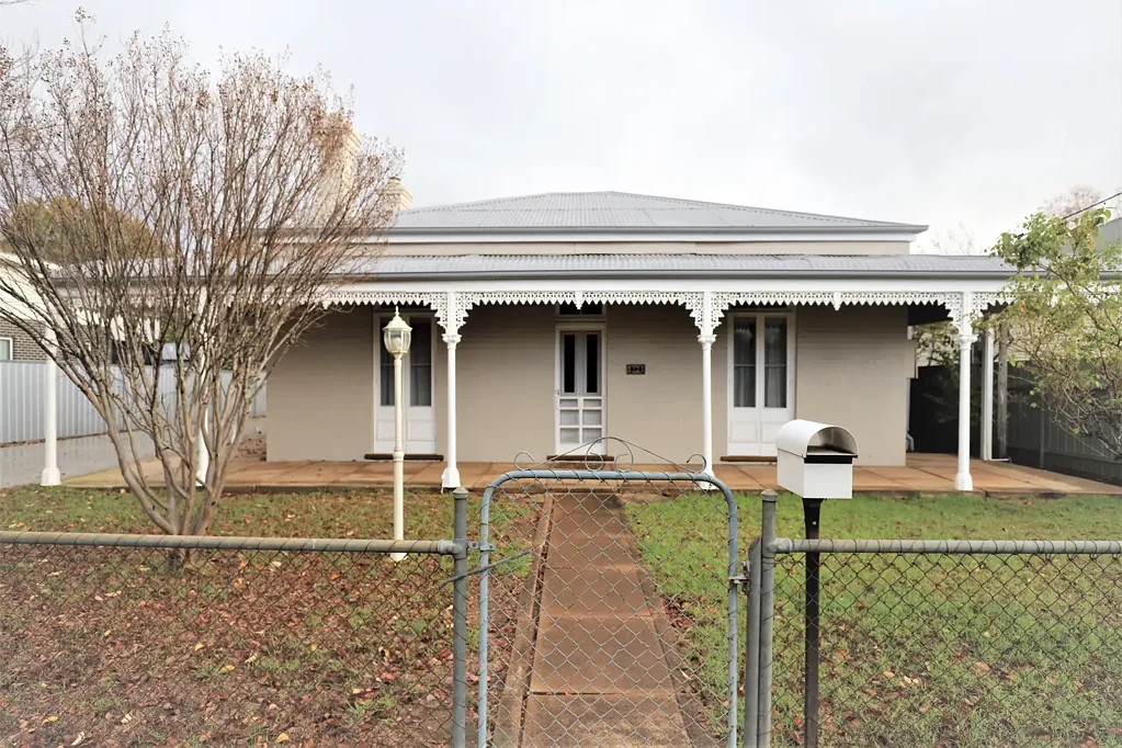 12 Justin Street, Cootamundra, NSW 2590