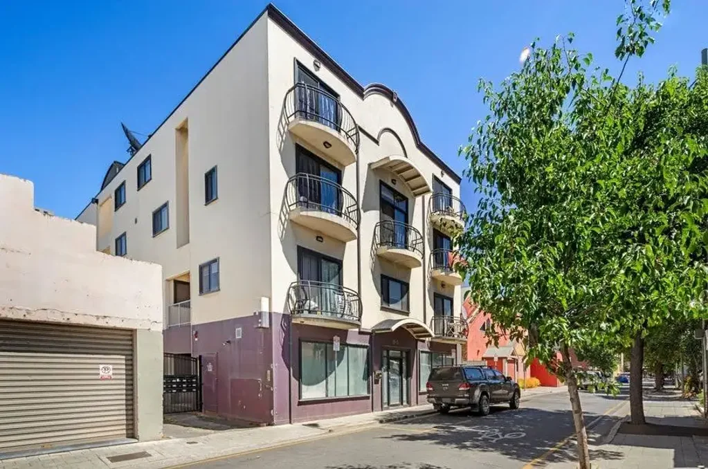 Modern, Secure Two Bedroom Apartment in the Heart of Adelaide
