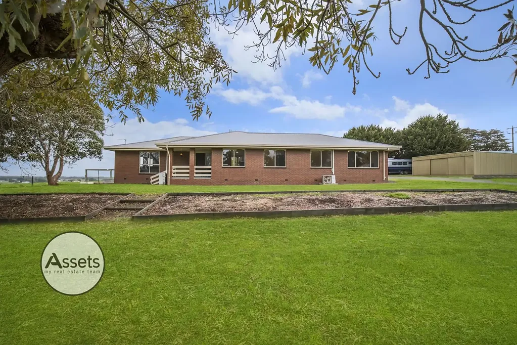 Heywood 4Moenga Room to Move & Views to Love
