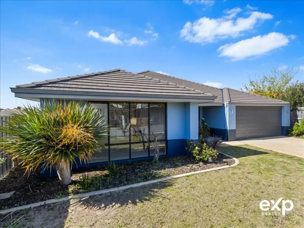 4 Adriana Way, Halls Head, WA 6210