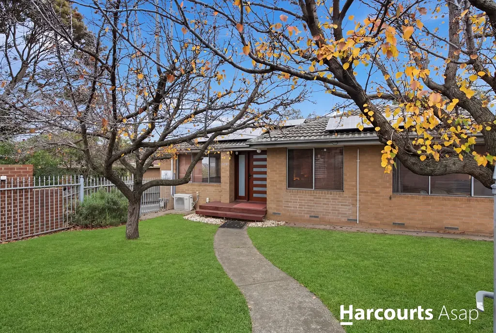 Noble Park 3غرفة نوم Family living in convenient location!
