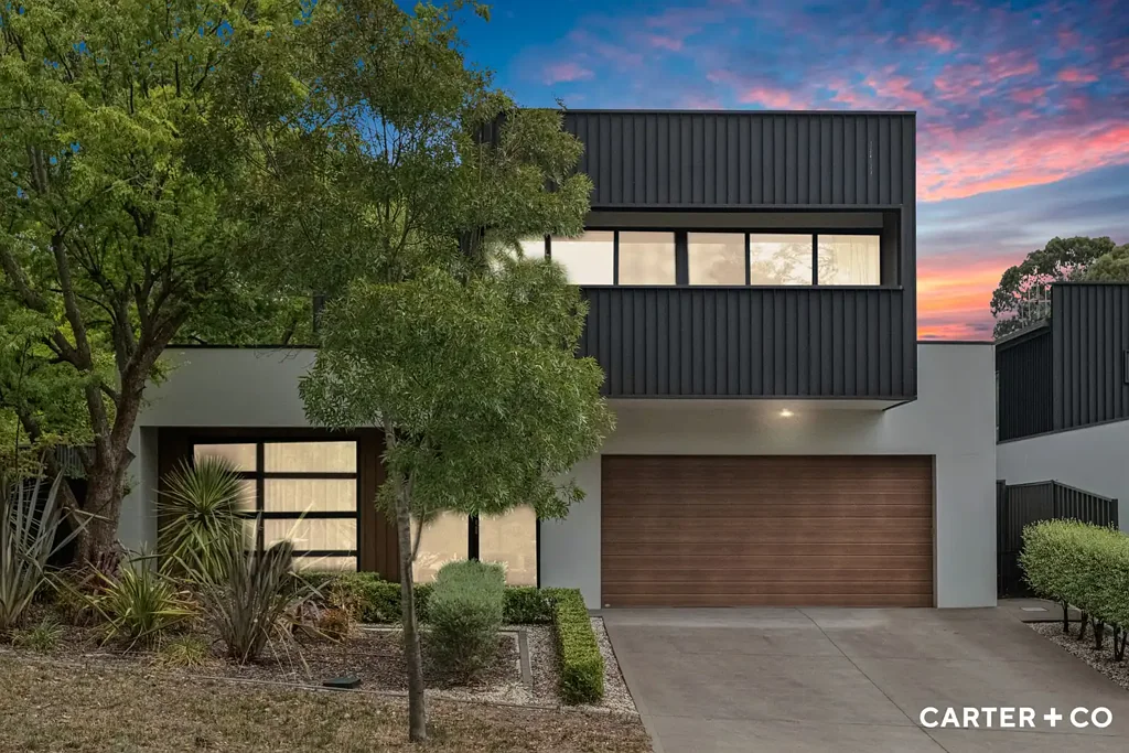 Chapman 5Zimmer An Architectural Masterpiece in Leafy Chapman