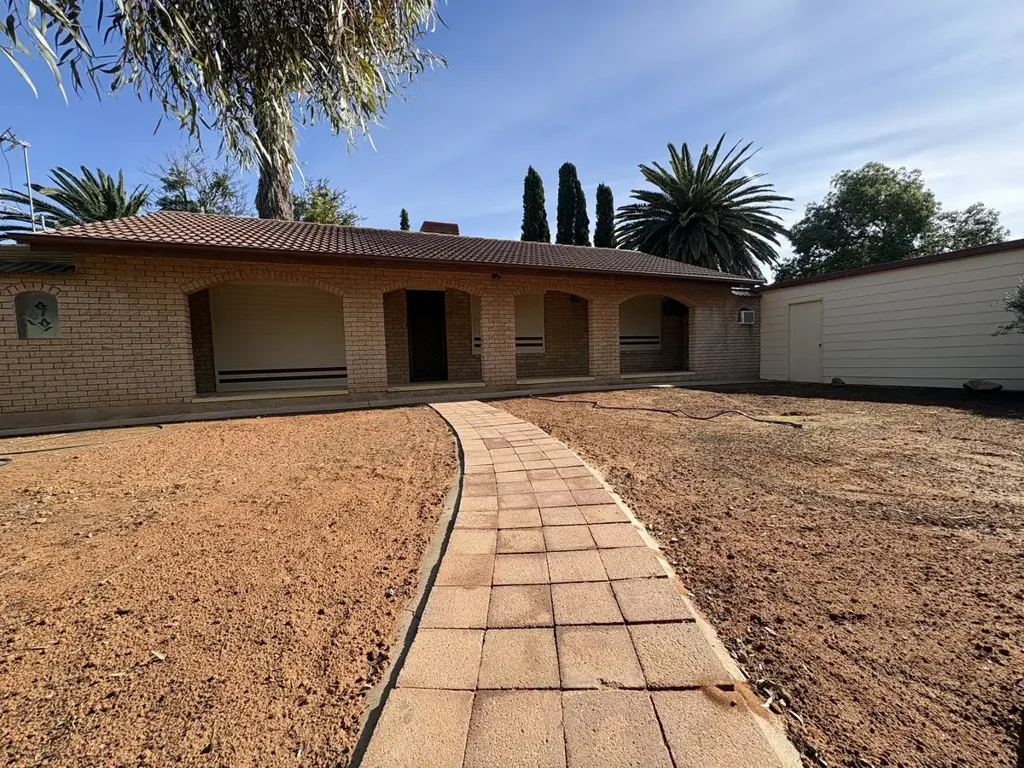 Stirling North 3房  Spacious Family Living with Flexible Spaces in Sought-After Stirling North