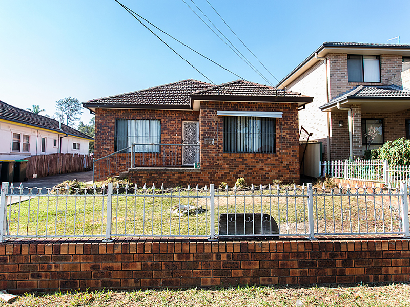 77 EDGAR ST, BANKSTOWN NSW 2200, 0 Kuwarto, 0 Banyo, House