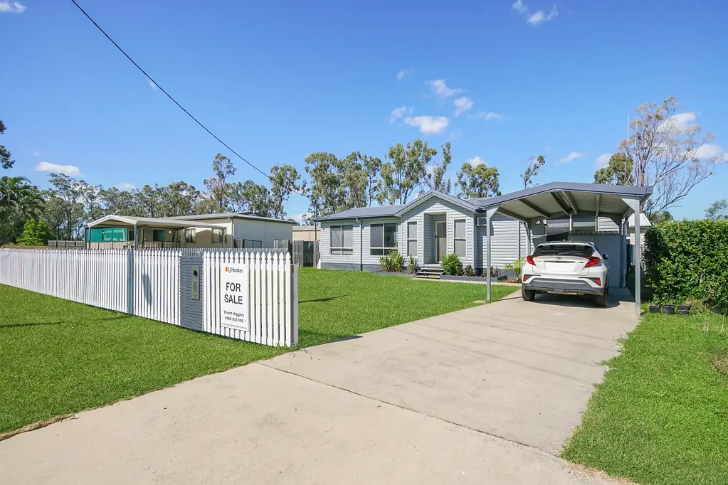 21C Beresford Crescent, Dysart, QLD 4745