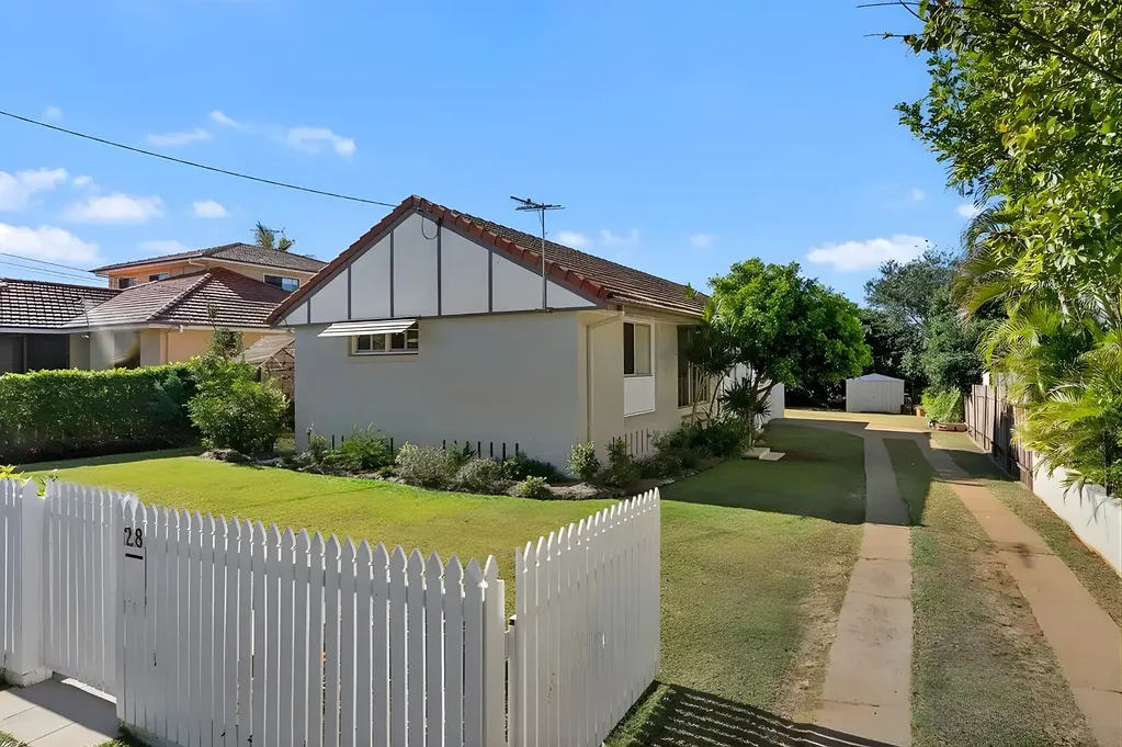 Wynnum West 3침실 Wynnum West Living On 751 m² Minutes From Waterfront