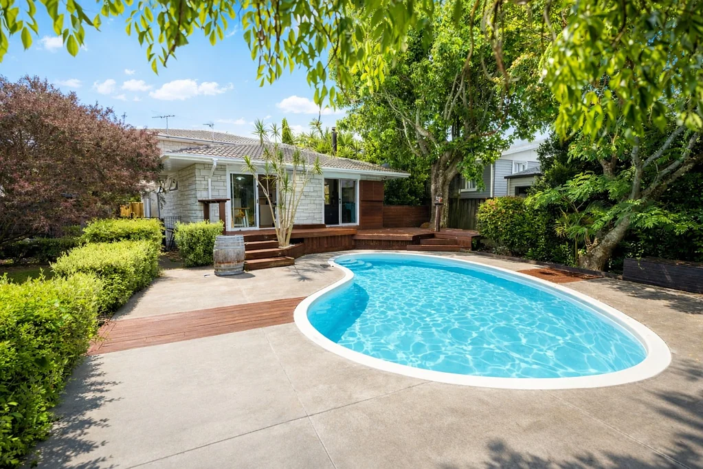 85 Hutchinson Road, Bucklands Beach, Manukau City, Auckland