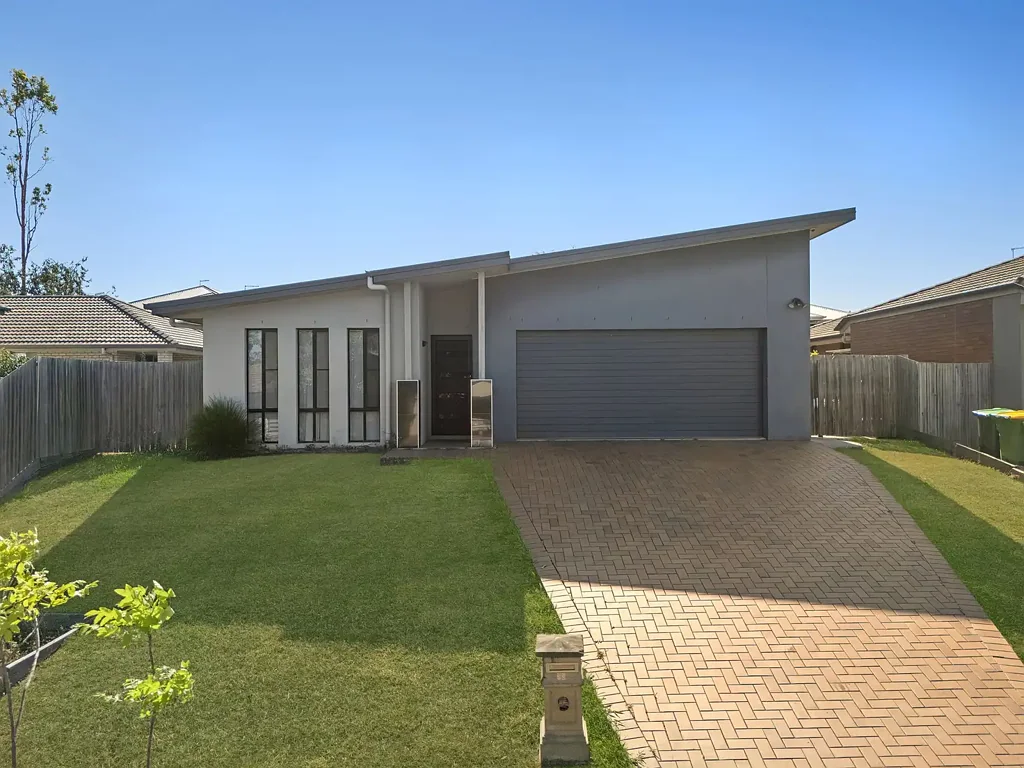33 Ada Street, Leichhardt, QLD 4305