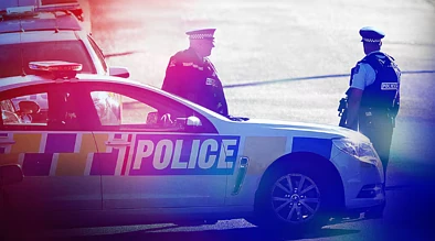 不满政府涨薪提案，警察怒斥“荒谬”，“侮辱性”很强
