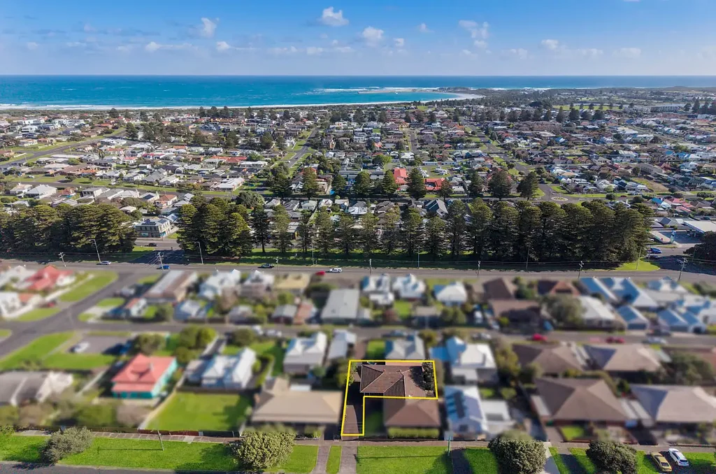 Warrnambool 3कमरा Impressively Spacious Retro Gem