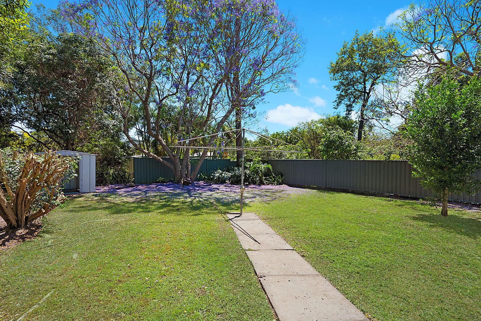 22 LOWANNA ST, KENMORE QLD 4069, 0 chambres, 0 salles de bain, House