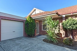 7/84-86 Pine Street, Reservoir