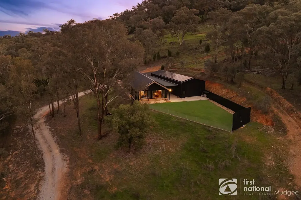 Mudgee "TREE TOPS"