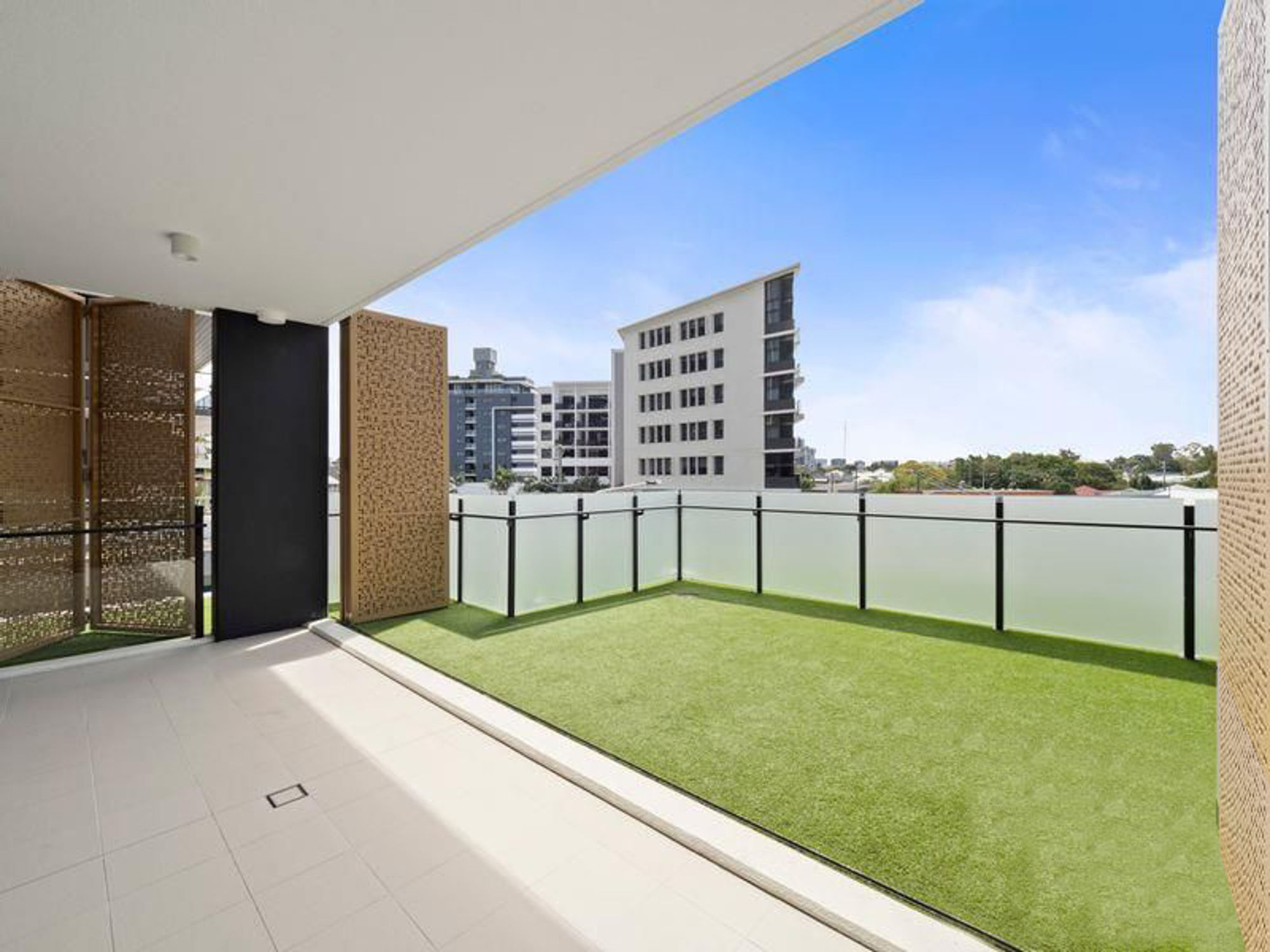 UNIT 205 17 DESHON ST, WOOLLOONGABBA QLD 4102, 0 ห้องนอน, 0 ห้องน้ำ, Unit