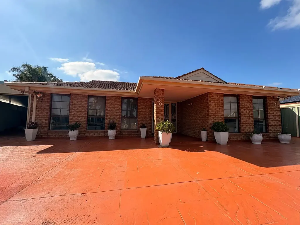 6 Riley Court, Keilor Downs, VIC 3038