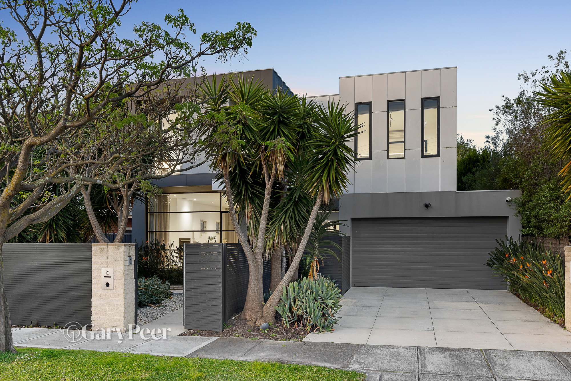 16 OCTAVIUS AV, CAULFIELD NORTH VIC 3161, 0 rūma, 0 rūma horoi, House