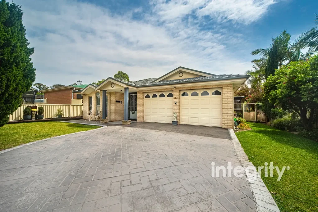 3 Costa Street, Worrigee, NSW 2540