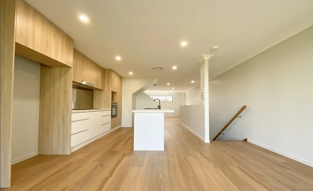 Heart of Southport - Stunning Townhouse