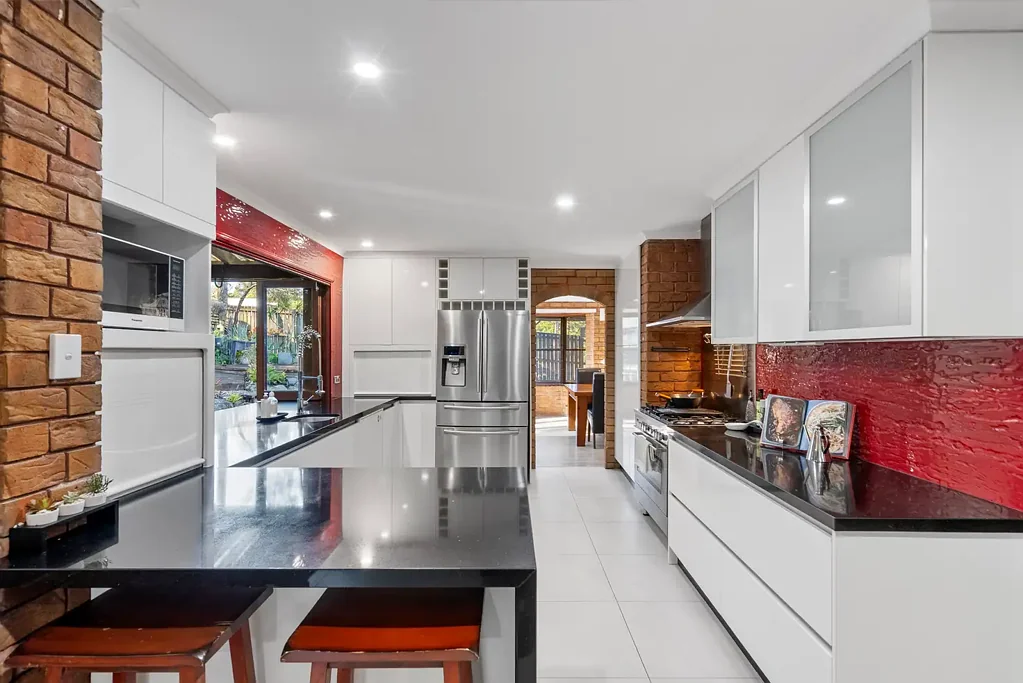 16 Albany Forest Drive, Albany Creek, QLD 4035