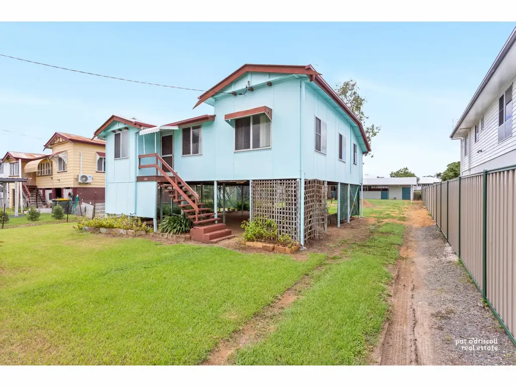 CHARMING RETRO VIBE READY TO CALL HOME