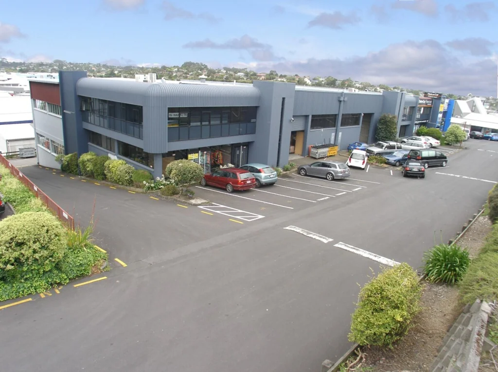 Glenfield 245 sqm Wairau Modern Offices + Storage (Optional)