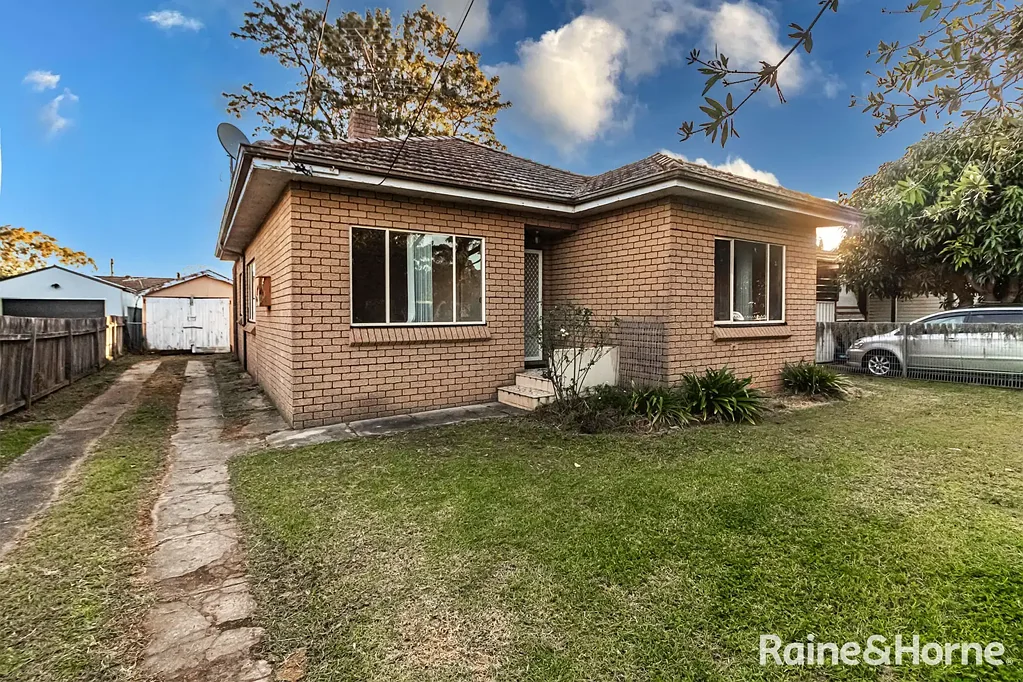Charming Family Home in Prime Location with Modern Comforts