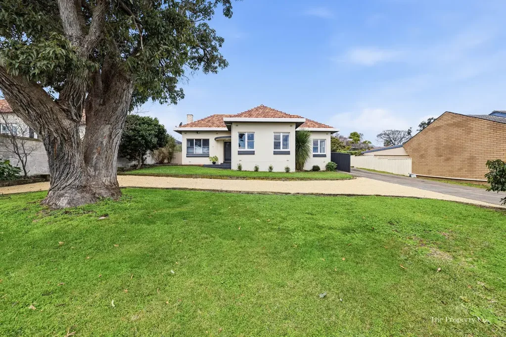 Mount Gambier 3Zimmer Stylish Updates in a Convenient Location