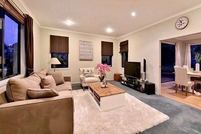 Spacious 5-Bedroom Home in Fairview Heights