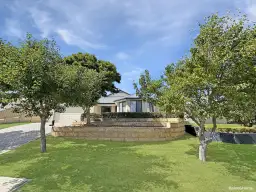 6 Pyrus Gardens, Yakamia