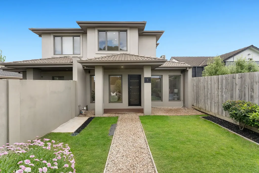 Chadstone 3Moenga A Modern Home Offering Style, Privacy and Ease