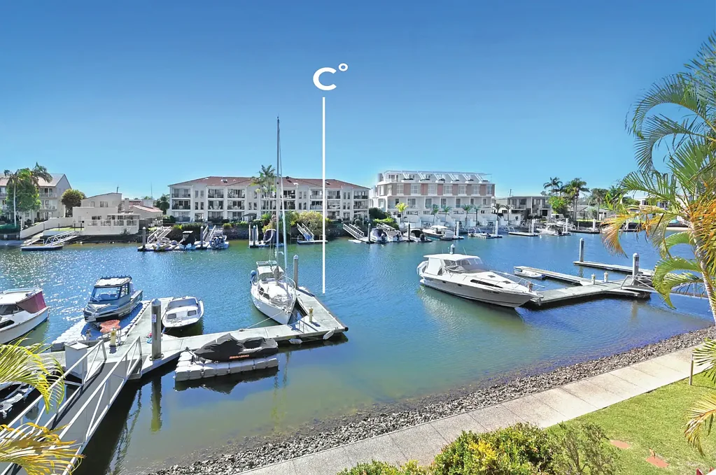 Runaway Bay 2Zimmer Spacious North Facing Unit - Direct Ocean Access - 11m* Pontoon