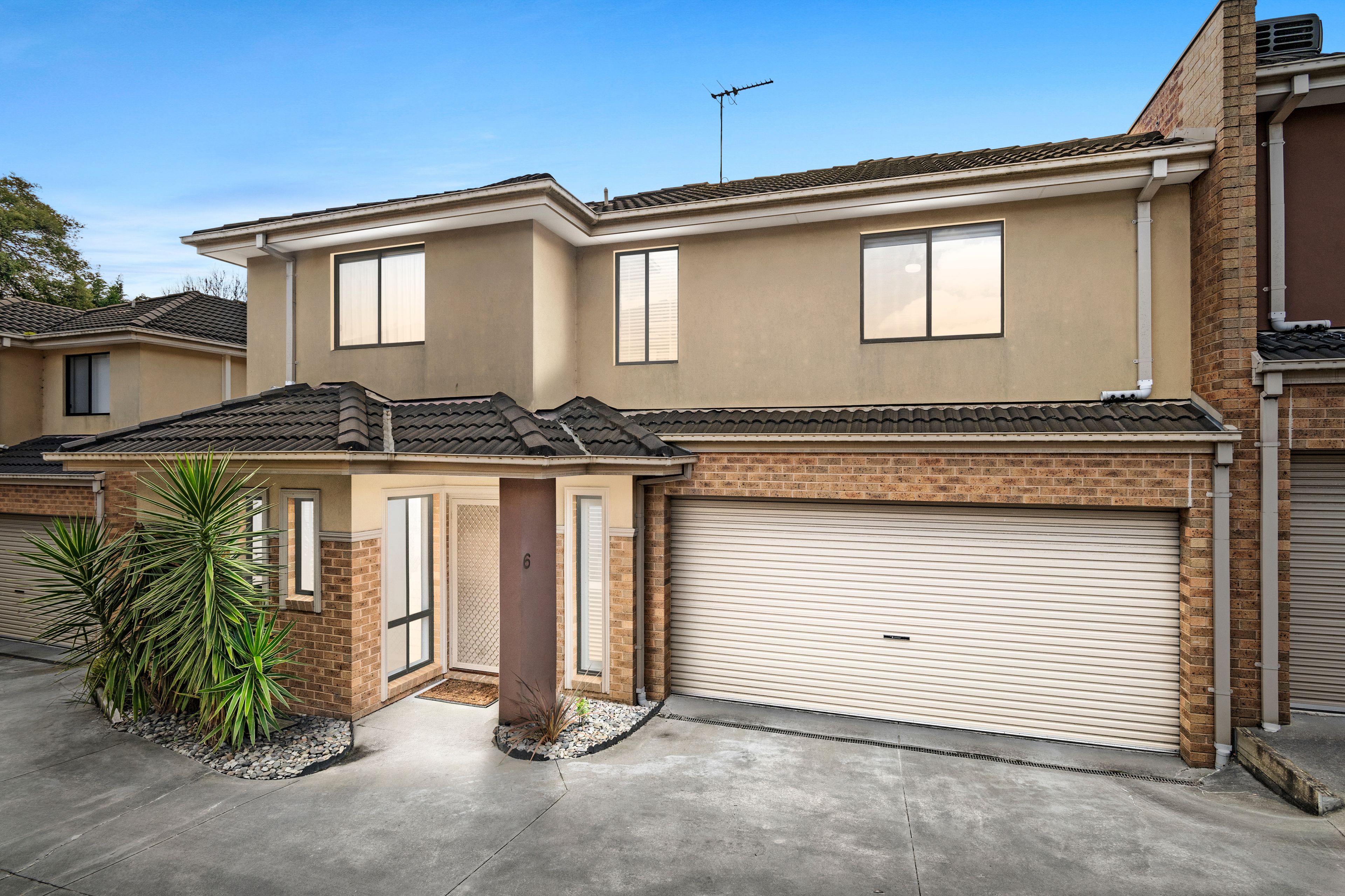 UNIT 6 206 BAYSWATER RD, BAYSWATER NORTH VIC 3153, 0 habitaciones, 0 baños, Townhouse