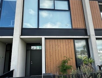 146 Keneally Street, Dandenong, South East Melbourne, 3 Kuwarto, 3 Banyo, Townhouse