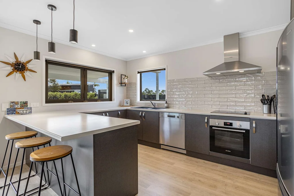 Matarangi 3房  Homes Like This Don’t Wait for Summer