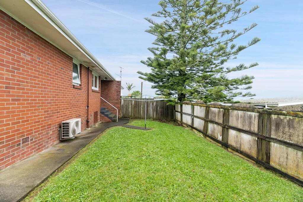 New Lynn 2部屋 Tidy, Spacious & Move-In Ready!