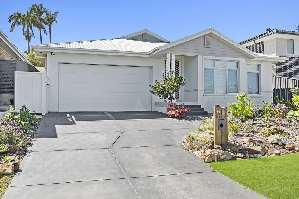 Glenning Valley 4غرفة نوم Effortless Family Living in a Prestige Eden Brae Home