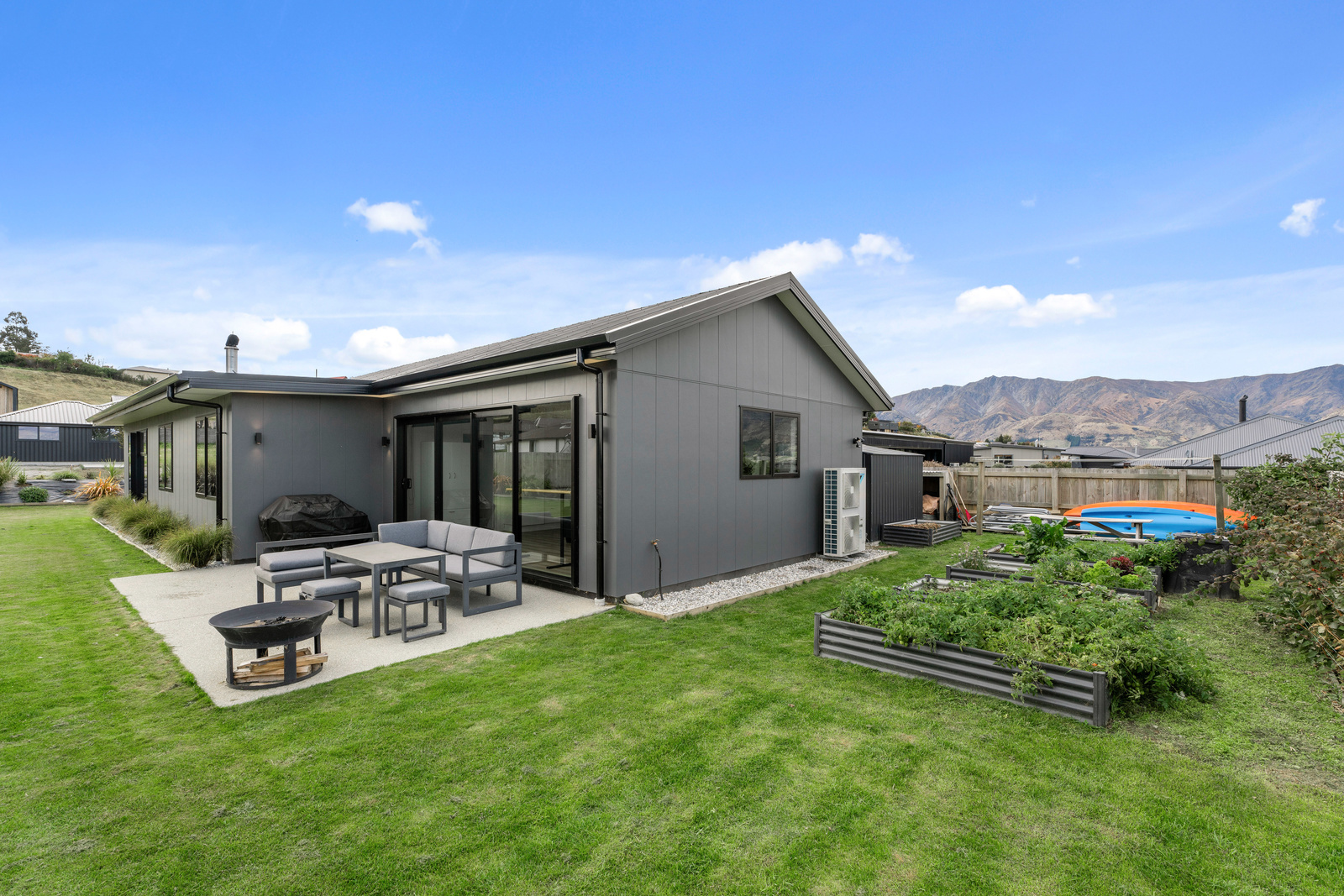 24 Woodpecker Street, Lake Hawea