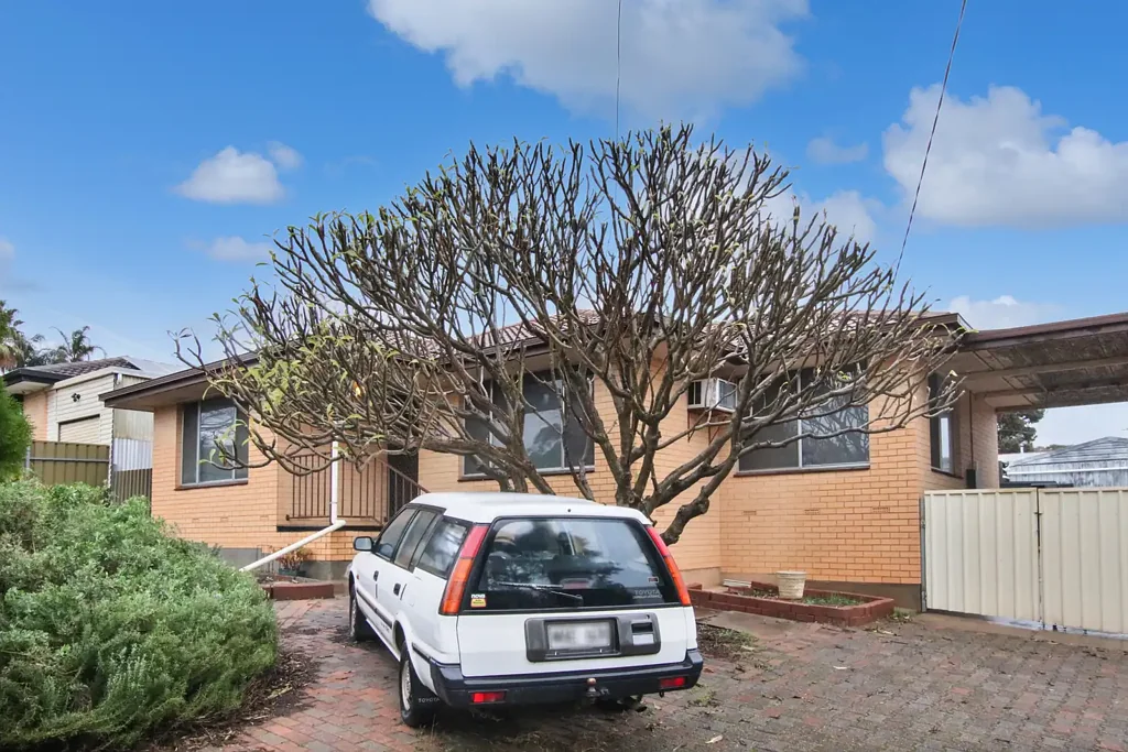 Lovely Three Bedroom Home with Space, Comfort & Convenience