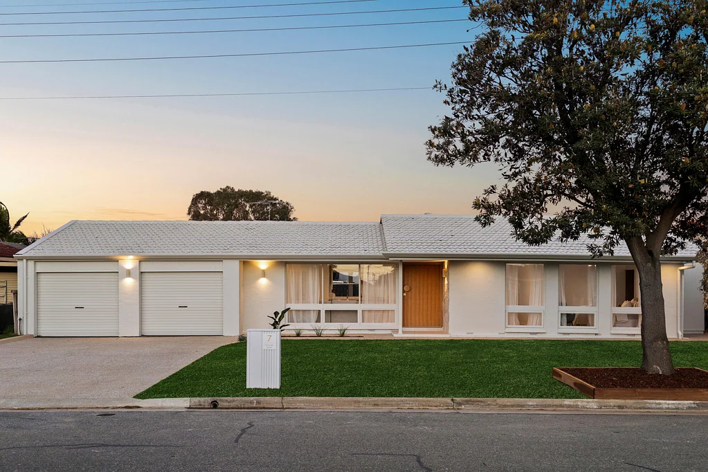 Semaphore Park 4ਬੈੱਡਰੂਮ Where Luxury Meets Laid-Back Coastal Living