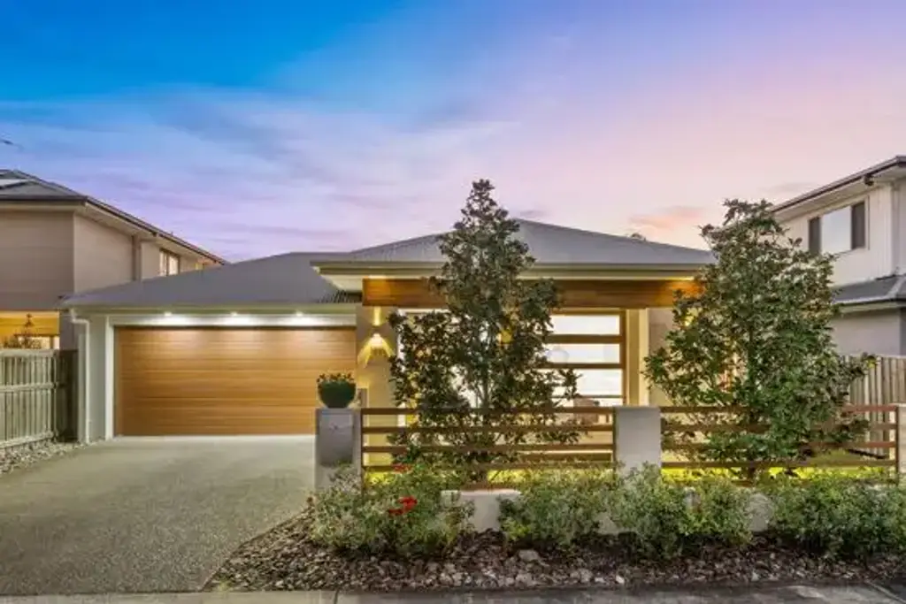 Rochedale 4ਬੈੱਡਰੂਮ Luxury Family Living Redefined - Single-Level Designer Home with Pool in Rochedale Estates