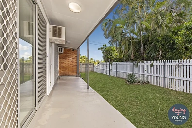 1/10 Regent Street, Hyde Park, QLD 4812, 2 slaapkamers, 1 badkamers, Unit