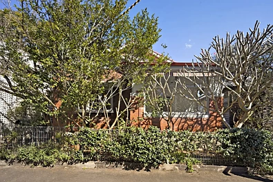 Balmain 3Moenga Tightly-held single level home with treasured leafy garden