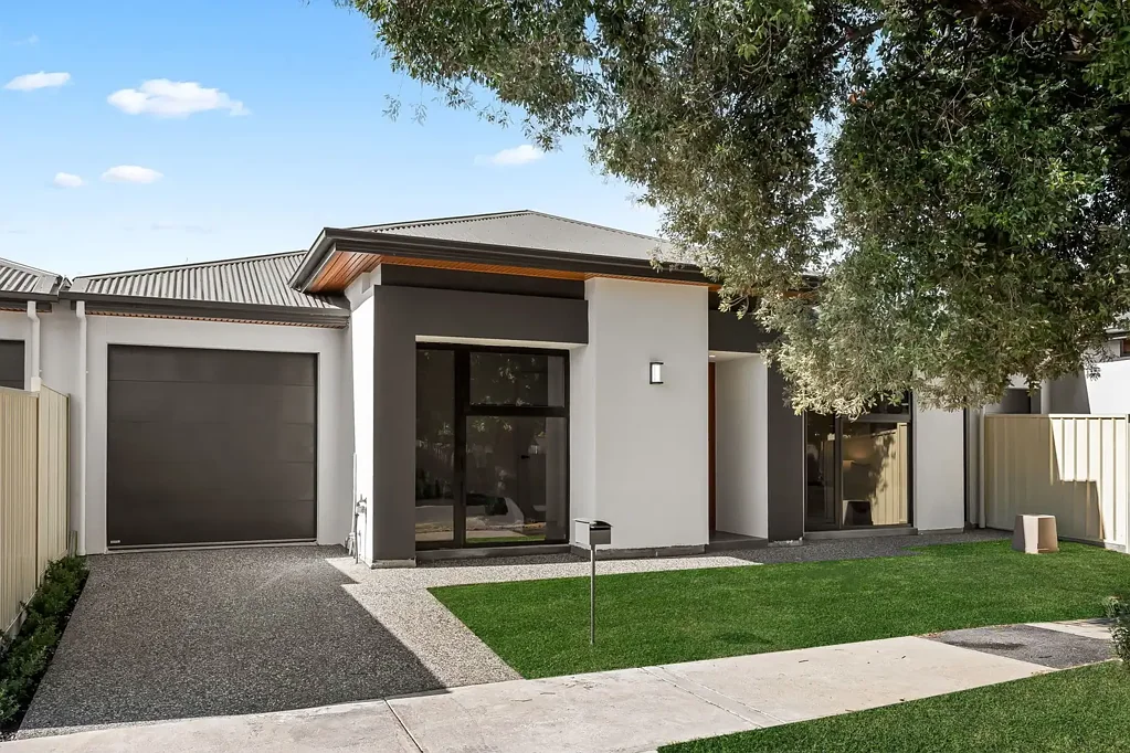 11C Centre Street, Largs Bay, SA 5016