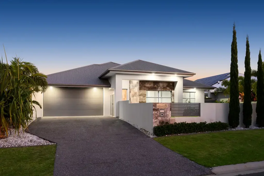 Jacobs Well 5ਬੈੱਡਰੂਮ The Pinnacle of Waterfront Living!