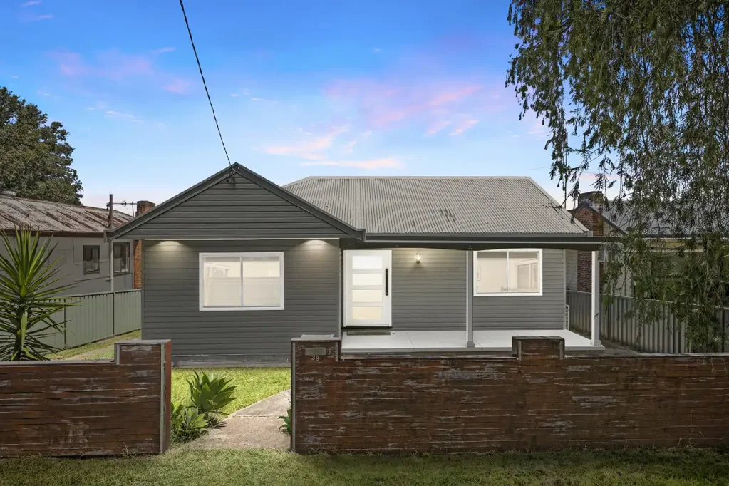 39 Desmond Street, Cessnock, NSW 2325
