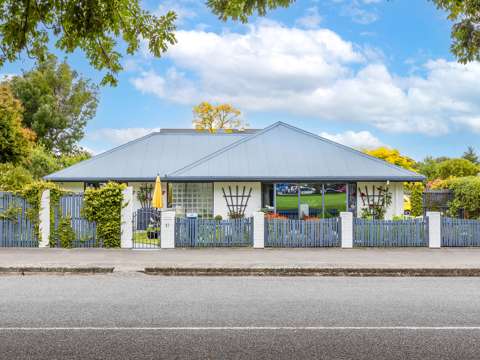 Ashburton 3部屋 Quality & Style - Selling at $619,000