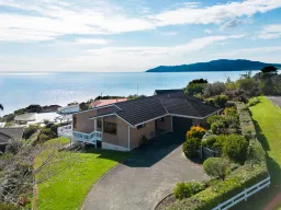 28 Seaview Road, Cable Bay