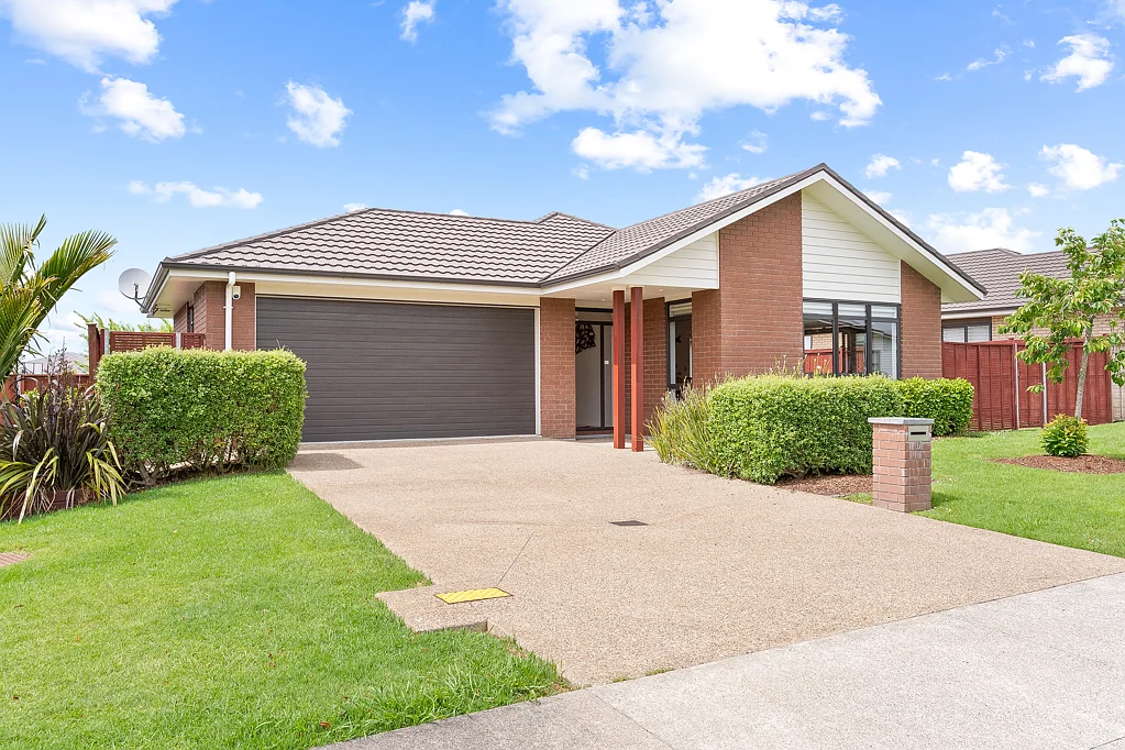 17 Ara Kakara Avenue, Huapai, Rodney, Auckland