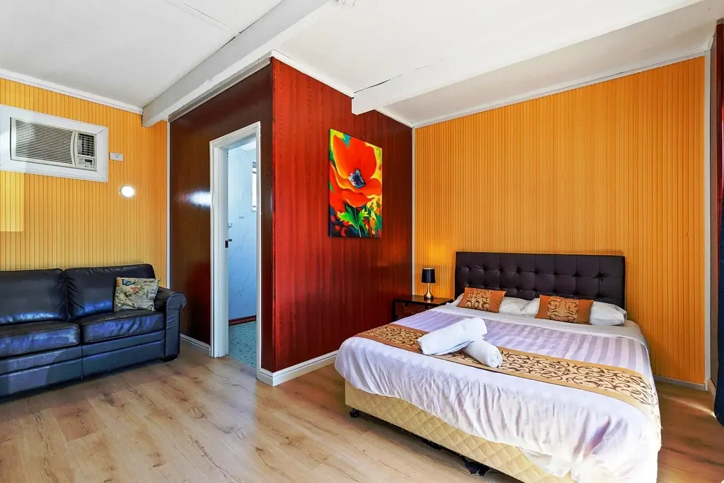 ALBION MOTEL - FINLEY, Motel Room with Private Bathroom