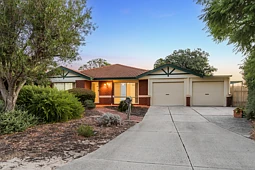 60 Lyrebird Loop, Seville Grove